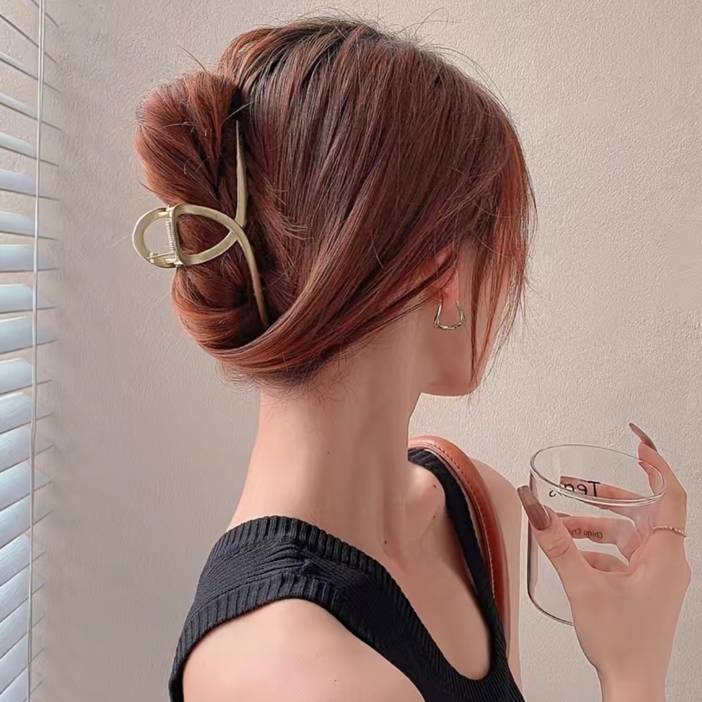 Golden Hair Claw Clip